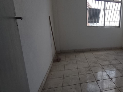 Apartamento em Alcântara, São Gonçalo/RJ de 60m² 2 quartos à venda por R$ 279.000,00