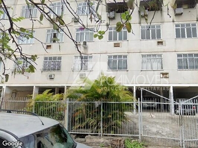 Apartamento em Alcântara, São Gonçalo/RJ de 79m² 2 quartos à venda por R$ 157.472,00