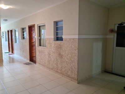 Apartamento em Boqueirão, Praia Grande/SP de 40m² 2 quartos à venda por R$ 174.000,00