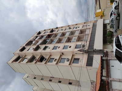 Apartamento em Caonze, Nova Iguaçu/RJ de 118m² 2 quartos para locação R$ 1.500,00/mes