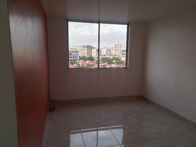 Apartamento em Colubande, São Gonçalo/RJ de 55m² 2 quartos à venda por R$ 124.000,00