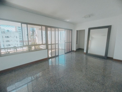 Apartamento em Comércio, Salvador/BA de 160m² 4 quartos para locação R$ 3.200,00/mes