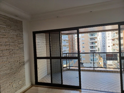 Apartamento em Gonzaga, Santos/SP de 182m² 3 quartos para locação R$ 8.500,00/mes