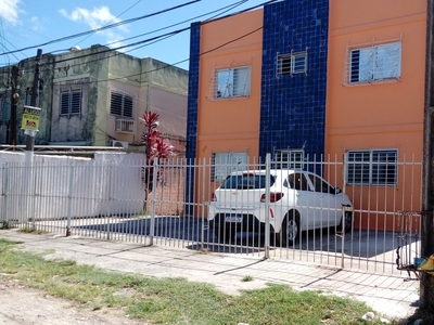 Apartamento em Imbiribeira, Recife/PE de 90m² 4 quartos à venda por R$ 199.000,00