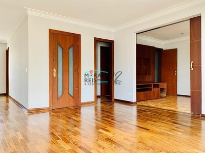 Apartamento em Itaim Bibi, São Paulo/SP de 174m² 3 quartos para locação R$ 7.900,00/mes