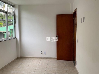 Apartamento em Jardim Califórnia, Nova Friburgo/RJ de 58m² 2 quartos à venda por R$ 149.000,00