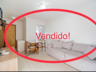 Apartamento em Jardim Ísis, Cotia/SP de 47m² 2 quartos à venda por R$ 154.000,00