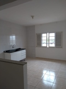 Apartamento em Jardim Realce, Suzano/SP de 60m² 2 quartos para locação R$ 840,00/mes