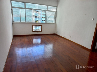 Apartamento em Leblon, Rio de Janeiro/RJ de 100m² 3 quartos para locação R$ 4.900,00/mes