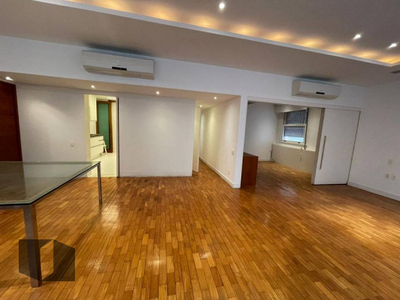 Apartamento em Leblon, Rio de Janeiro/RJ de 145m² 3 quartos para locação R$ 14.500,00/mes