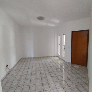 Apartamento em Maracanã, Anápolis/GO de 90m² 3 quartos à venda por R$ 179.000,00