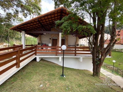 Apartamento em Pimenteiras, Teresópolis/RJ de 50m² 2 quartos à venda por R$ 184.000,00