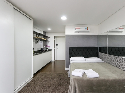 Apartamento em Rebouças, Curitiba/PR de 29m² 1 quartos para locação R$ 2.810,00/mes