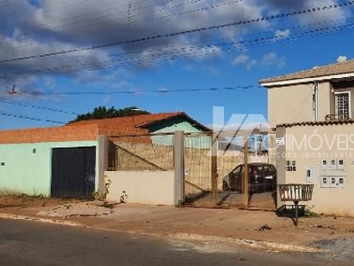 Apartamento em Setor Leste, Planaltina de Goiás/GO de 53m² 2 quartos à venda por R$ 67.612,00