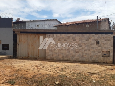 Apartamento em São Luiz, São Francisco/MG de 66m² 3 quartos à venda por R$ 63.426,00