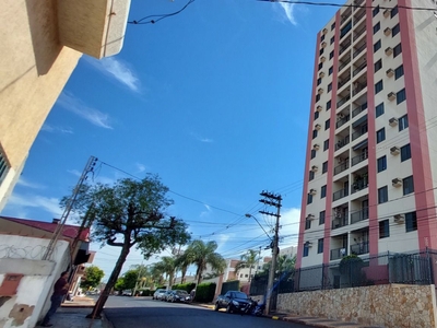 Apartamento em Sumarezinho, Ribeirão Preto/SP de 67m² 2 quartos à venda por R$ 224.000,00