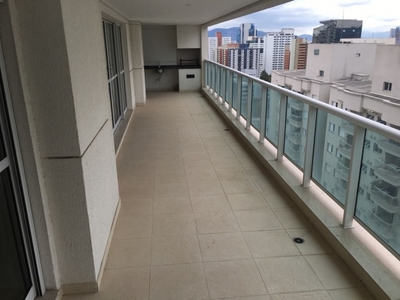 Apartamento em Tamboré, Santana de Parnaíba/SP de 243m² 3 quartos à venda por R$ 2.189.000,00