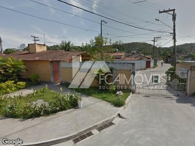 Apartamento em Tribobó, São Gonçalo/RJ de 47m² 2 quartos à venda por R$ 56.807,00