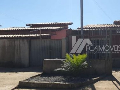 Apartamento em Vila Divinéia, Padre Bernardo/GO de 66m² 2 quartos à venda por R$ 57.803,00