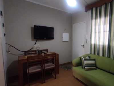 Apartamento em Vila Guilhermina, Praia Grande/SP de 40m² 1 quartos à venda por R$ 171.000,00