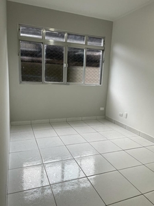 Apartamento em Vila Nossa Senhora de Fátima, São Vicente/SP de 61m² 2 quartos à venda por R$ 180.000,00