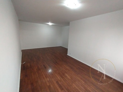 Apartamento em Vila Olímpia, São Paulo/SP de 110m² 3 quartos para locação R$ 3.800,00/mes