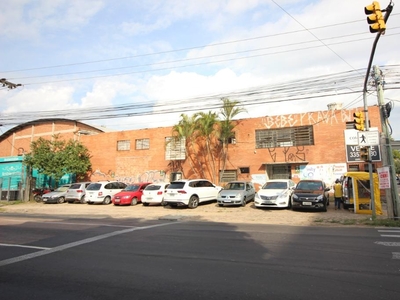 Área em Navegantes, Porto Alegre/RS de 980m² à venda por R$ 2.748.000,00 ou para locação R$ 11.500,00/mes