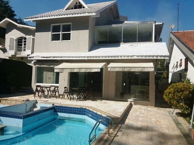 Casa em Alphaville, Santana de Parnaíba/SP de 375m² 4 quartos para locação R$ 9.500,00/mes