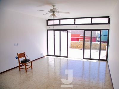 Casa em Altos de Bragança, Bragança Paulista/SP de 189m² 3 quartos à venda por R$ 899.000,00