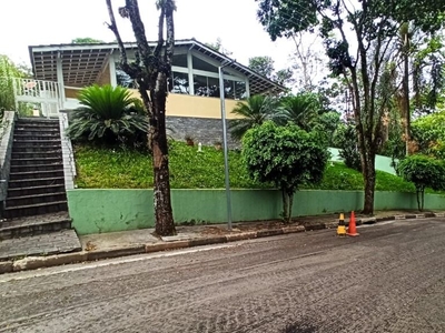 Casa em Arujázinho Iv, Arujá/SP de 350m² 4 quartos à venda por R$ 1.500.000,00 ou para locação R$ 4.850,00/mes