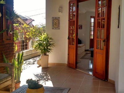 Casa em Badu, Niterói/RJ de 280m² 4 quartos à venda por R$ 1.260.000,00 ou para locação R$ 4.100,00/mes
