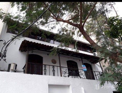 Casa em Botafogo, Rio de Janeiro/RJ de 185m² 5 quartos para locação R$ 12.000,00/mes