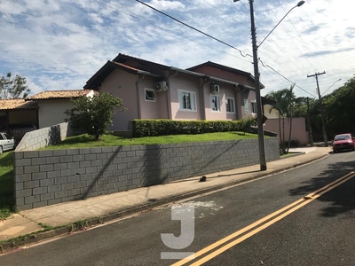 Casa em Capuava, Valinhos/SP de 188m² 2 quartos à venda por R$ 809.000,00