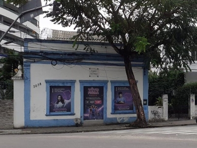 Casa em Casa Forte, Recife/PE de 260m² para locação R$ 5.000,00/mes