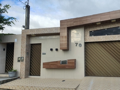 Casa em Cedro, Caruaru/PE de 80m² 2 quartos à venda por R$ 189.000,00