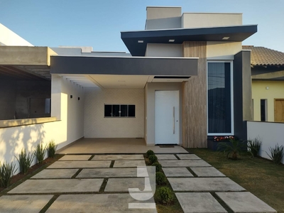 Casa em Centro, Salto/SP de 118m² 3 quartos à venda por R$ 779.000,00