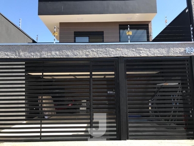 Casa em Centro, Salto/SP de 210m² 3 quartos à venda por R$ 849.000,00