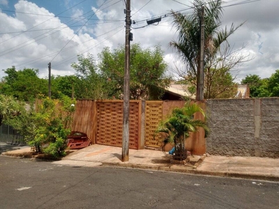 Casa em Corinto, Fernandópolis/SP de 252m² 2 quartos à venda por R$ 279.000,00