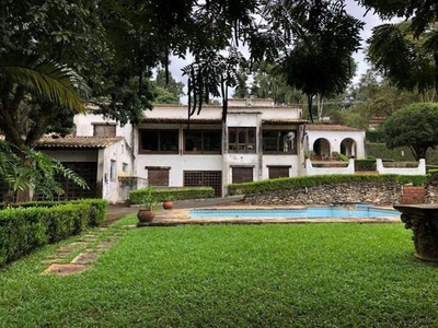 Casa em Granja Viana, Cotia/SP de 2714m² 4 quartos à venda por R$ 2.499.000,00