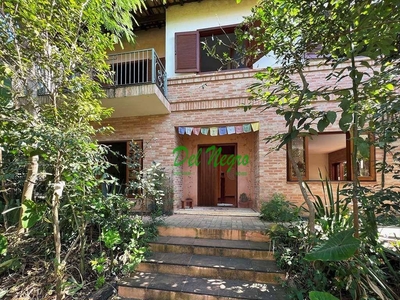 Casa em Granja Viana, Cotia/SP de 369m² 3 quartos à venda por R$ 1.899.000,00
