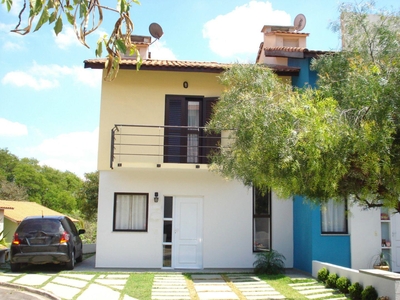 Casa em Granja Viana, Cotia/SP de 98m² 3 quartos para locação R$ 3.750,00/mes