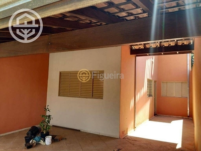 Casa em Ibirapuera, Barretos/SP de 178m² 2 quartos para locação R$ 1.500,00/mes