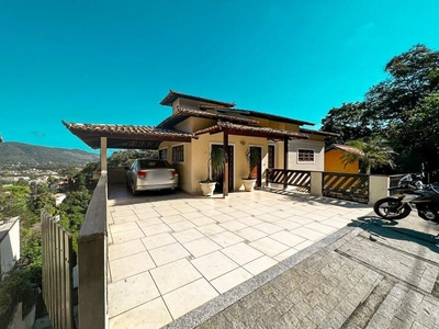 Casa em Itaipu, Niterói/RJ de 200m² 4 quartos para locação R$ 3.800,00/mes