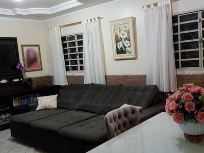 Casa em Jardim Alexandrina, Anápolis/GO de 315m² 4 quartos à venda por R$ 579.000,00