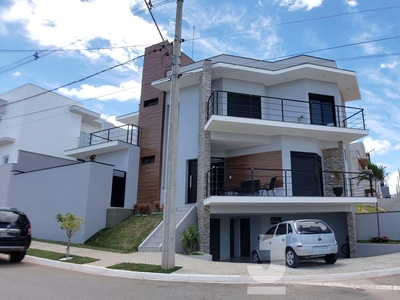 Casa em Jardim Celeste, Jundiaí/SP de 224m² 3 quartos à venda por R$ 1.179.000,00