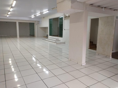 Casa em Jardim Estoril IV, Bauru/SP de 280m² 3 quartos para locação R$ 4.000,00/mes