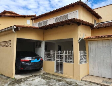Casa em Jardim Flamboyant, Cabo Frio/RJ de 150m² 2 quartos à venda por R$ 389.000,00