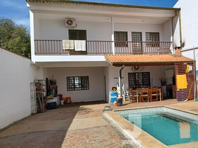 Casa em Jardim Fortaleza, Paulínia/SP de 227m² 3 quartos à venda por R$ 804.000,00