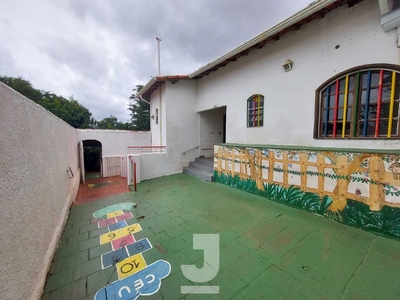 Casa em Jardim Guanabara, Campinas/SP de 256m² 4 quartos à venda por R$ 679.000,00
