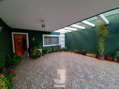 Casa em Jardim Jaraguá, Atibaia/SP de 150m² 3 quartos à venda por R$ 696.000,00